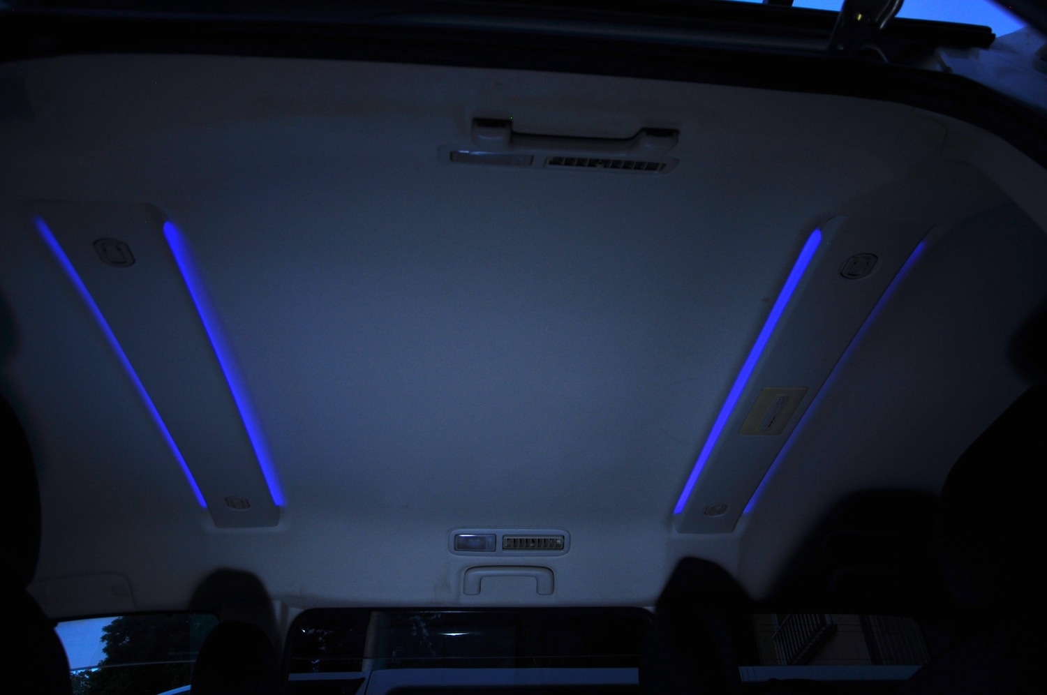 Used Mitsubishi Delica 2010 for sale - 76115569: Photo 17