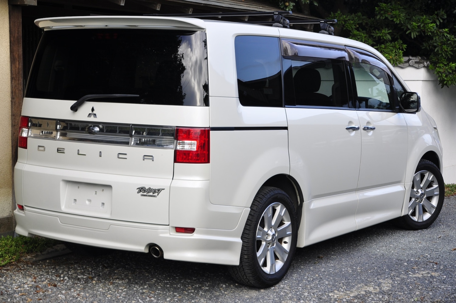 Used Mitsubishi Delica 2010 for sale - 76115569: Photo 7