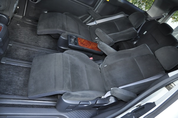 Used Toyota Vellfire 2010 for sale - 73455396: Photo 12
