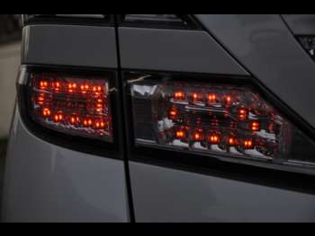 Used Toyota Vellfire 2010 for sale - 73455396: Photo