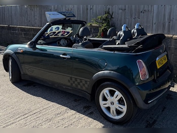 Used MINI Convertible 2005 for sale - 78334481: Photo