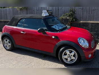 Used MINI Convertible 2011 for sale - 79429864: Photo