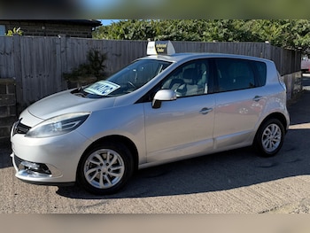 Used Renault Scenic 2013 for sale - 79429859: Photo