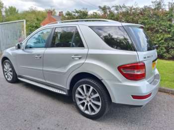 Used Mercedes-Benz M-Class 2011 for sale - 74483619: Photo