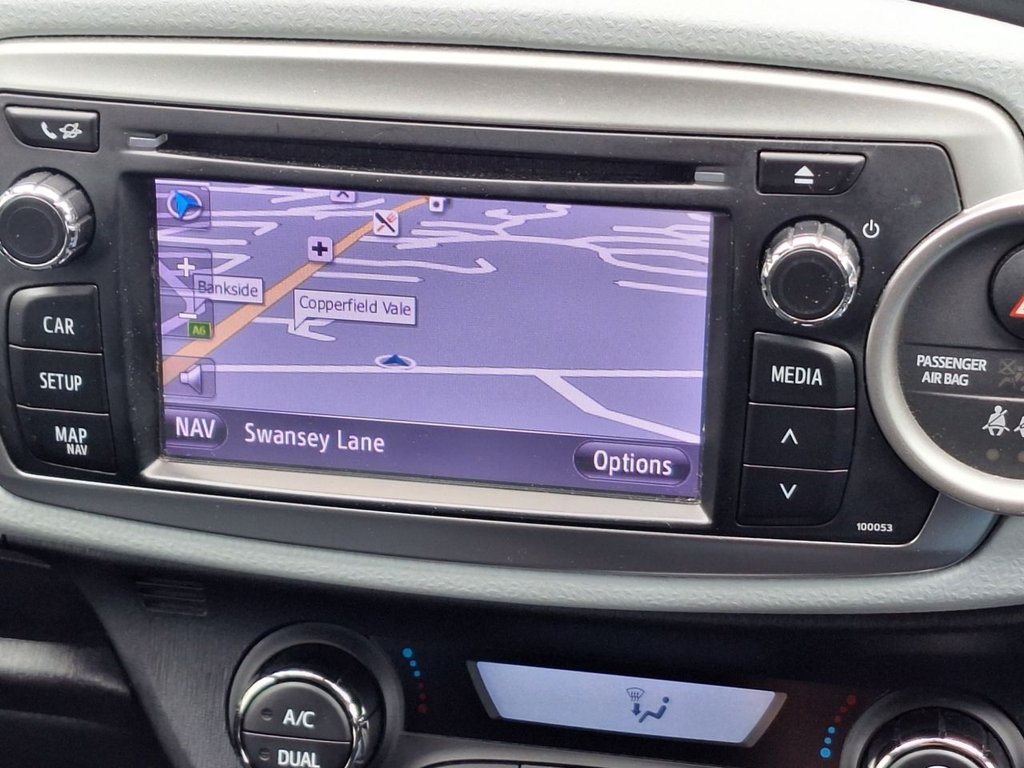 Used Toyota Yaris 2013 for sale - 77276244: Photo 16