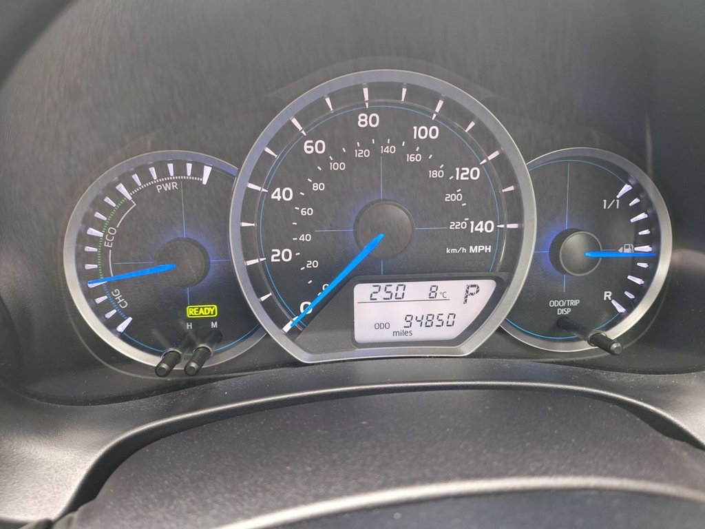 Used Toyota Yaris 2013 for sale - 77276244: Photo 22