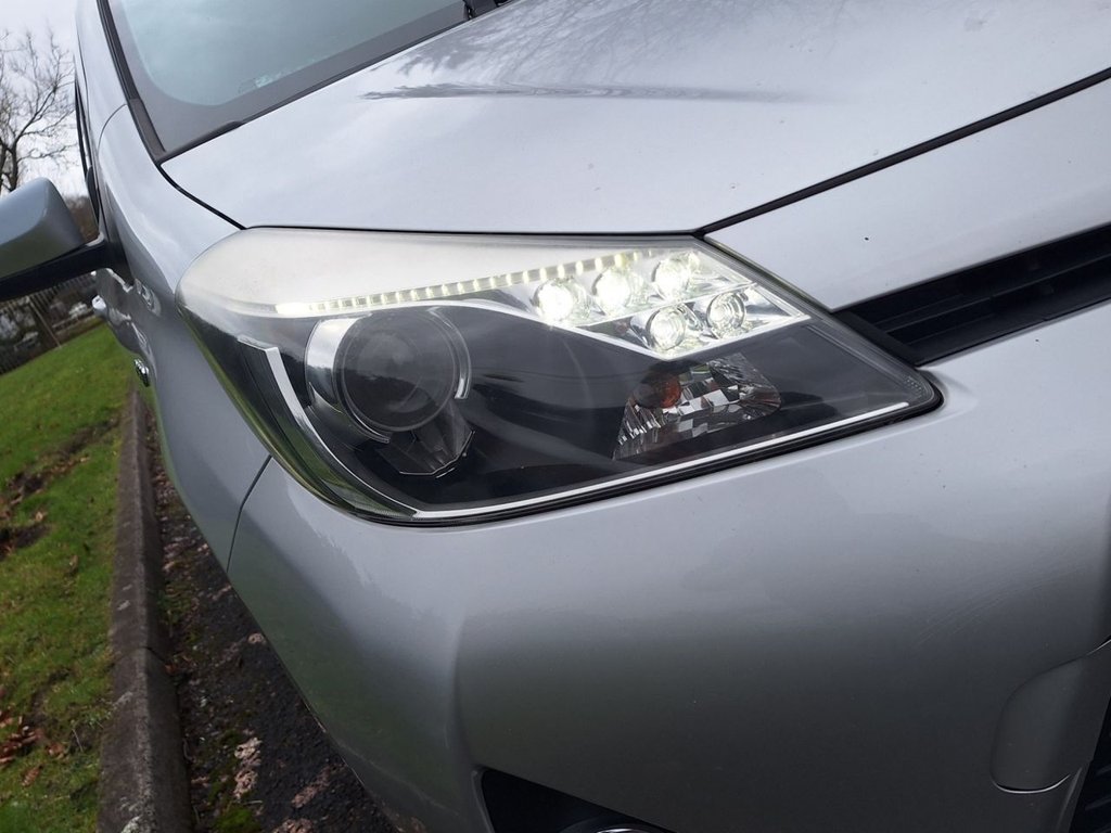 Used Toyota Yaris 2013 for sale - 77276244: Photo 24