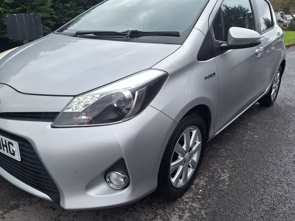 Used Toyota Yaris 2013 for sale - 77276244: Photo 26