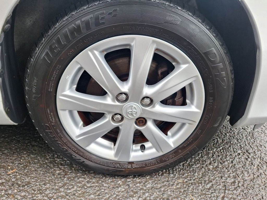 Used Toyota Yaris 2013 for sale - 77276244: Photo 28