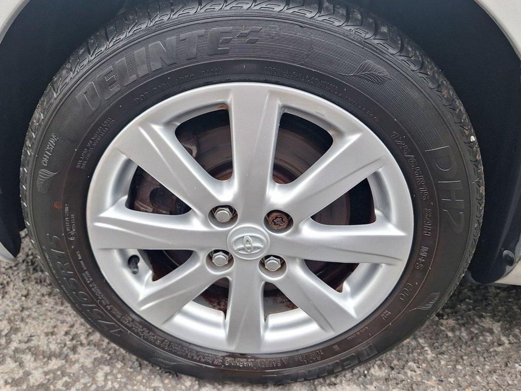 Used Toyota Yaris 2013 for sale - 77276244: Photo 29