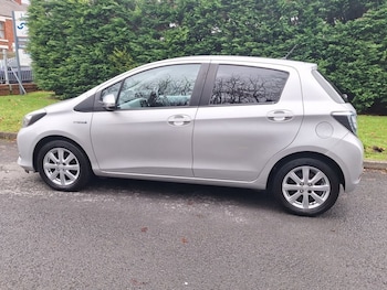 Used Toyota Yaris 2013 for sale - 77276244: Photo