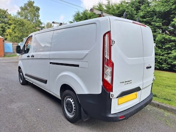Used Ford Transit Custom 2017 for sale - 76280100: Photo