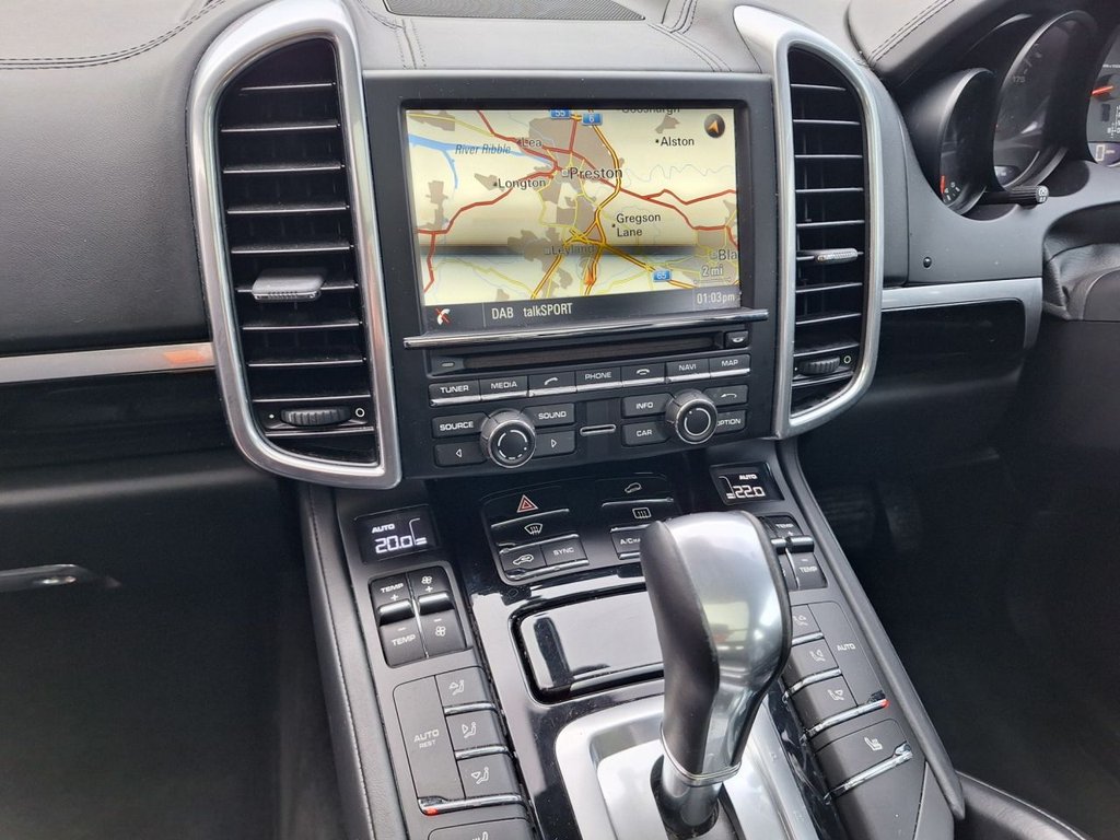 Used Porsche Cayenne 2016 for sale - 76710961: Photo 27