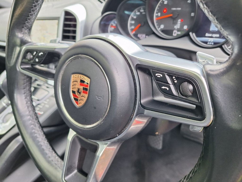 Used Porsche Cayenne 2016 for sale - 76710961: Photo 44