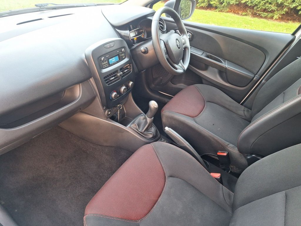 Used Renault Clio 2015 for sale - 77014206: Photo 11