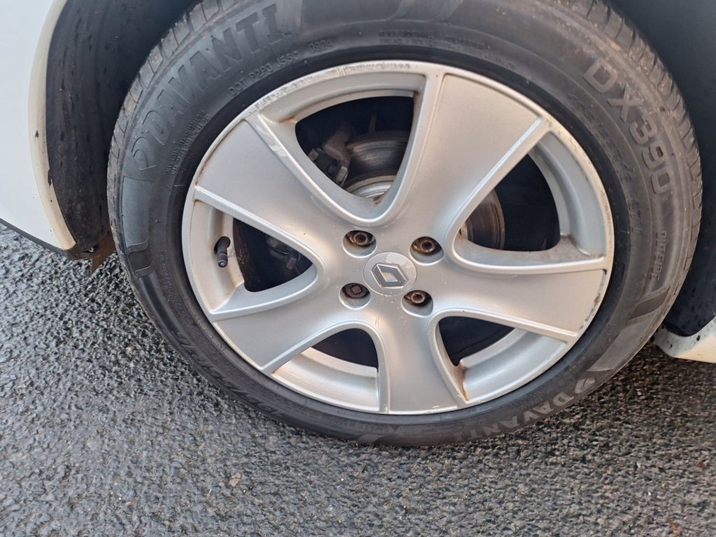 Used Renault Clio 2015 for sale - 77014206: Photo 20