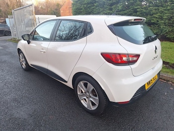 Used Renault Clio 2015 for sale - 77014206: Photo