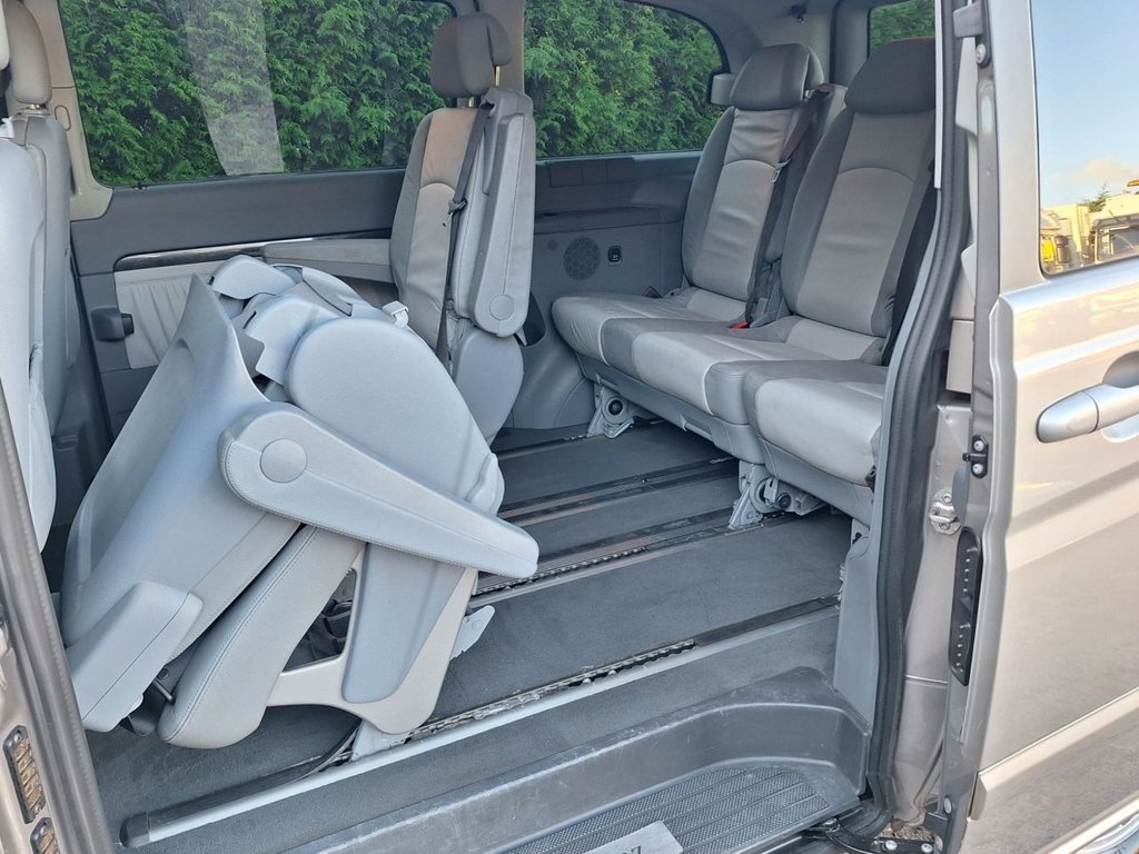 Used Mercedes-Benz Viano 2009 for sale - 76631759: Photo 14