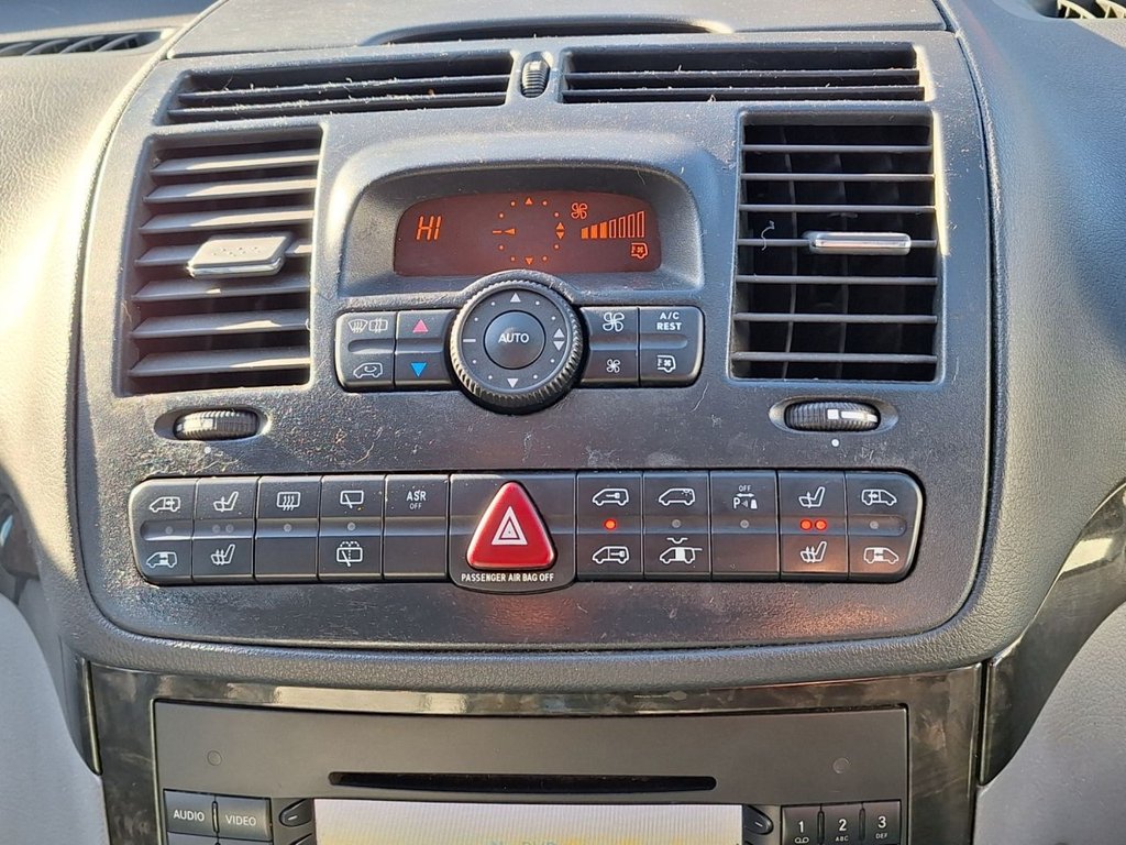 Used Mercedes-Benz Viano 2009 for sale - 76631759: Photo 32