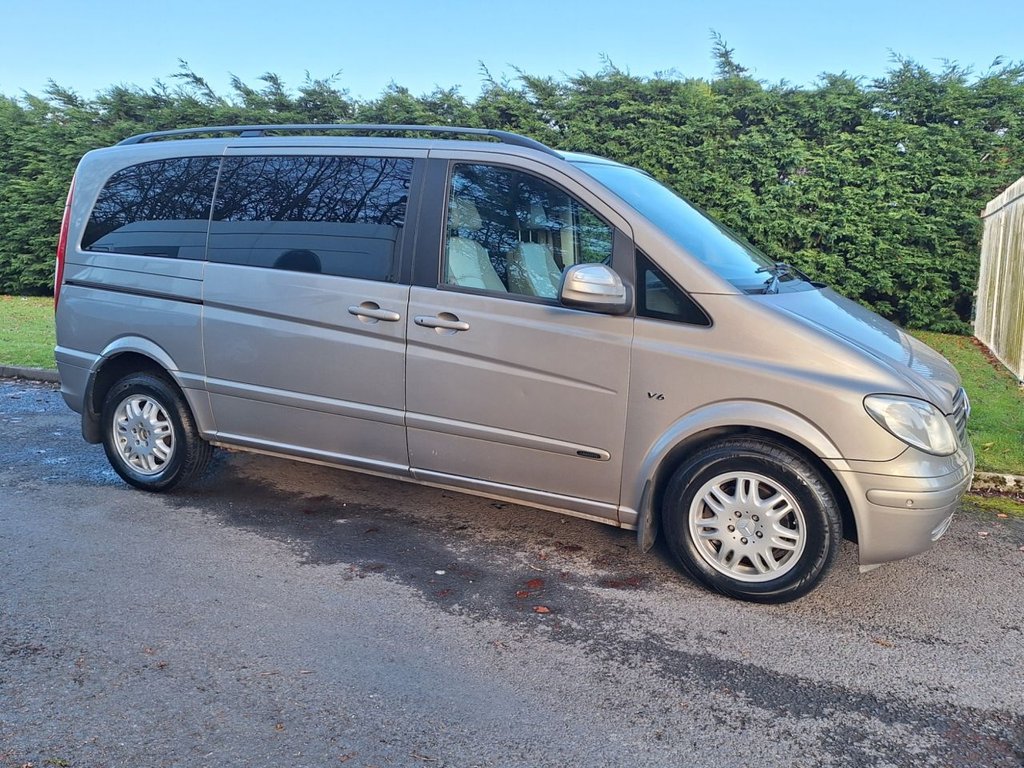 Used Mercedes-Benz Viano 2009 for sale - 76631759: Photo 4