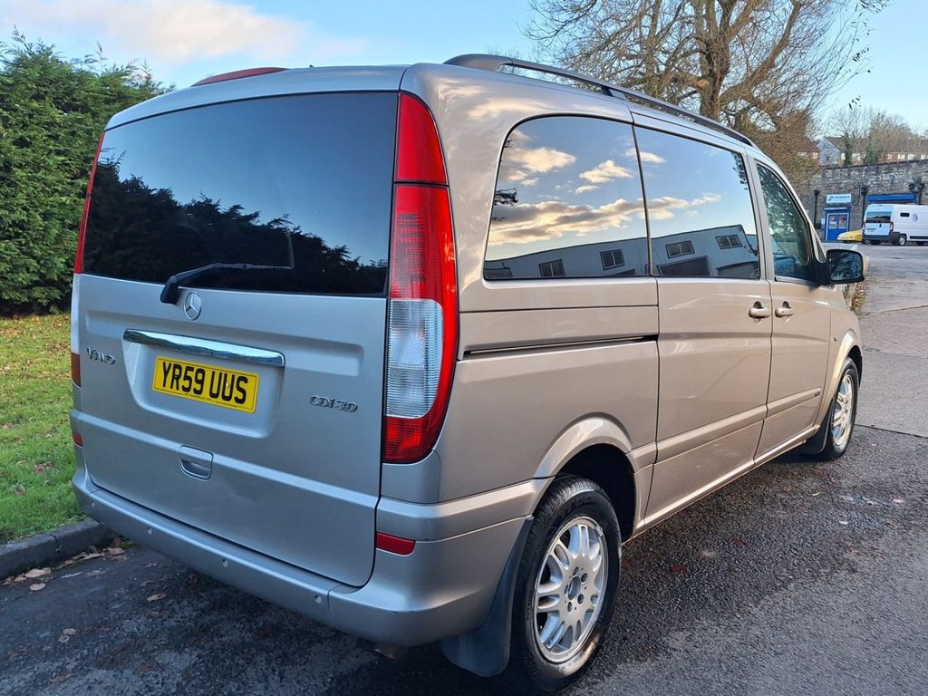 Used Mercedes-Benz Viano 2009 for sale - 76631759: Photo 5