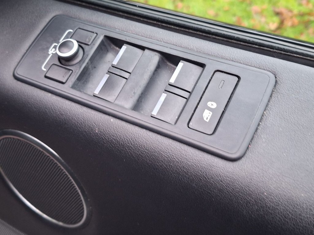 Used Land Rover Range Rover Sport 2017 for sale - 77153852: Photo 35