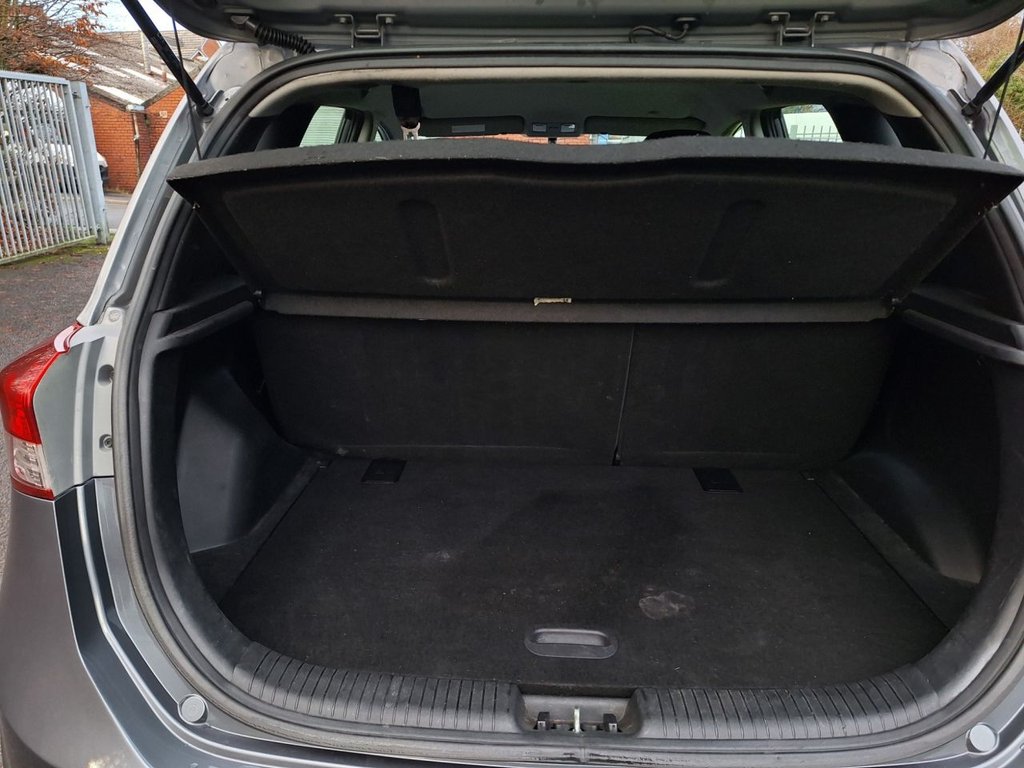 Used Hyundai Ix20 2013 for sale - 76883364: Photo 17