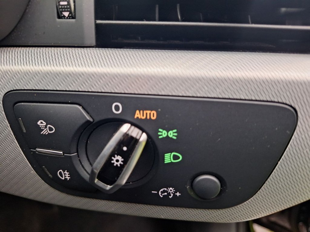 Used Audi A4 2016 for sale - 76459357: Photo 40