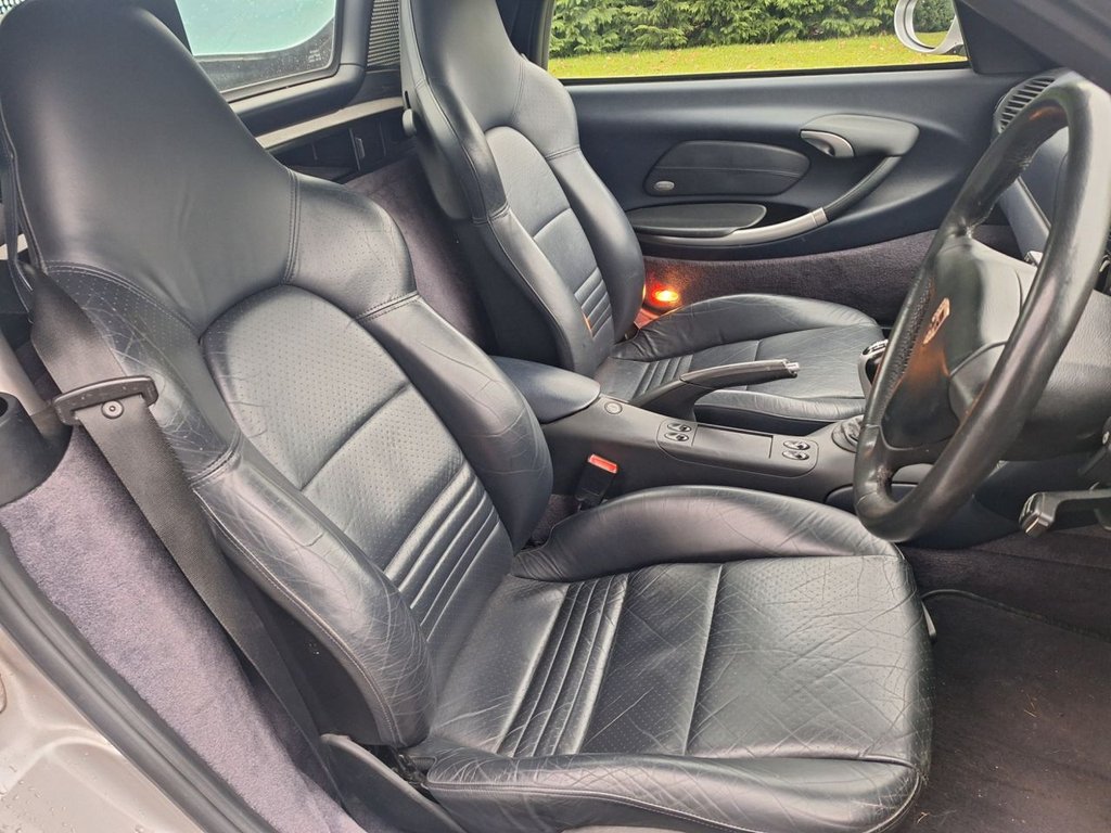 Used Porsche Boxster 2002 for sale - 77153857: Photo 10