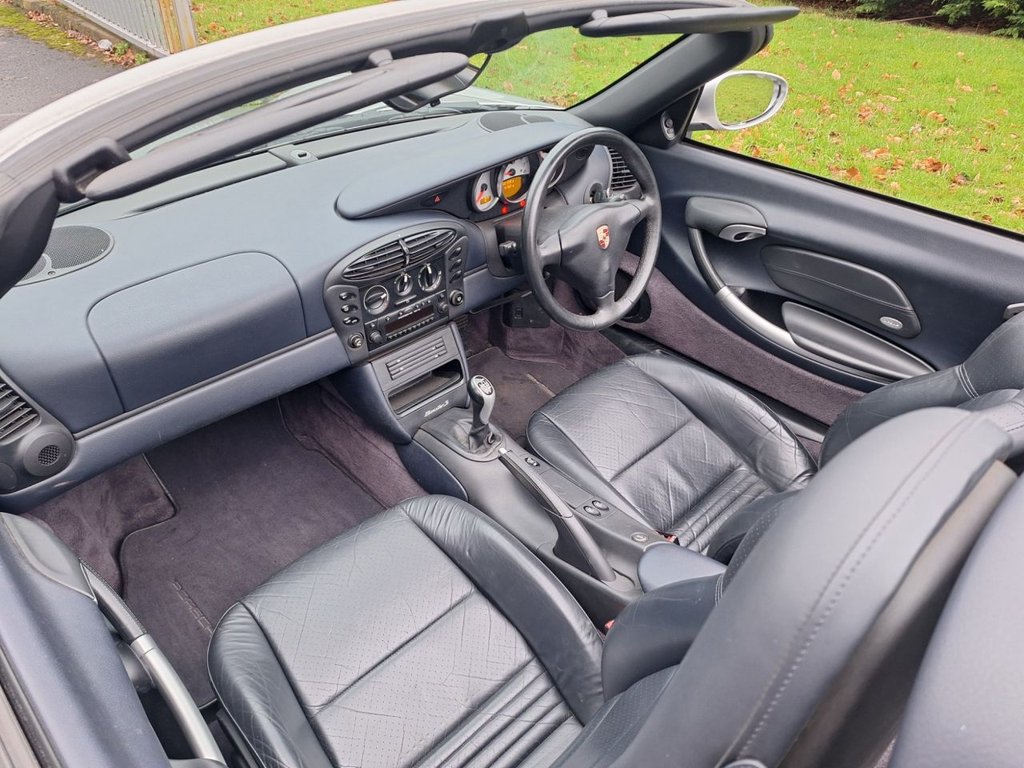 Used Porsche Boxster 2002 for sale - 77153857: Photo 12