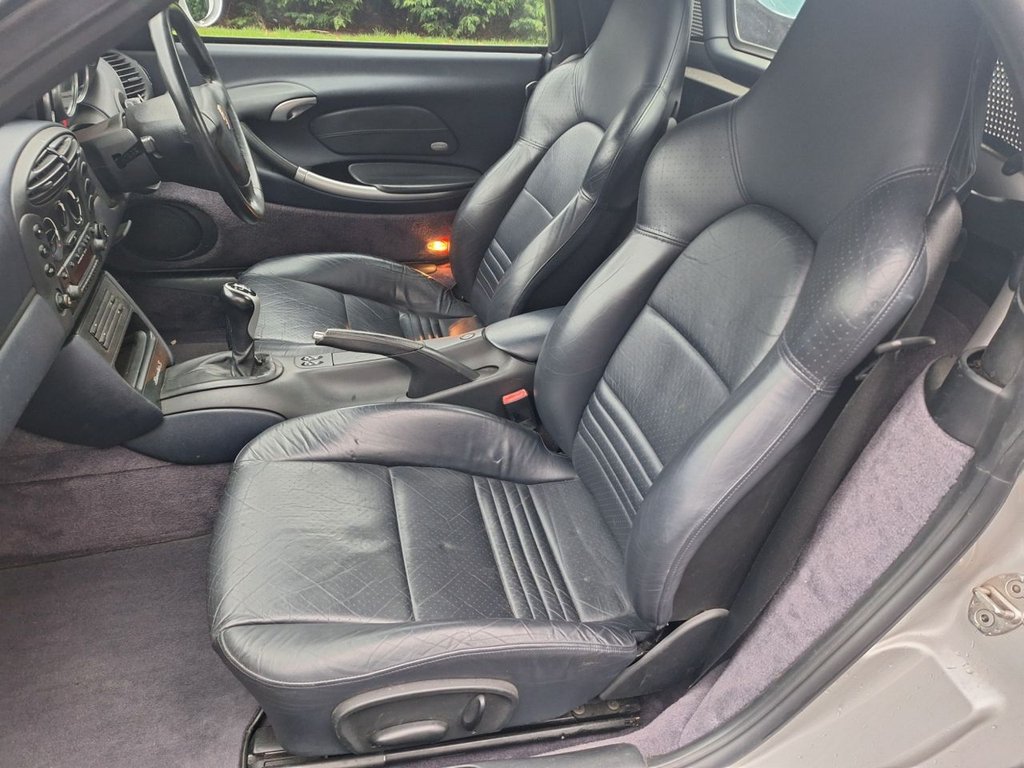 Used Porsche Boxster 2002 for sale - 77153857: Photo 14