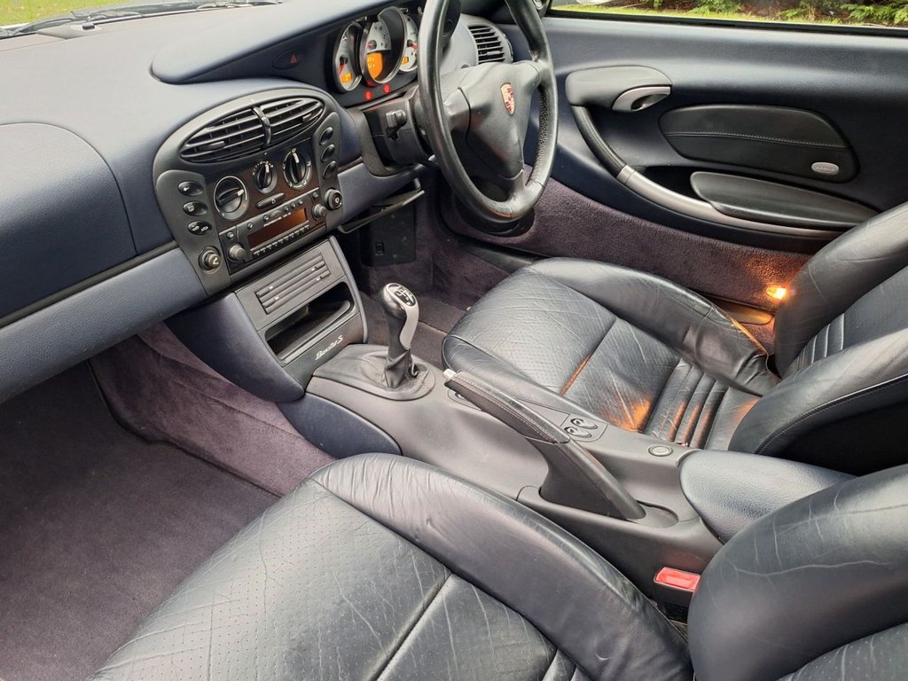 Used Porsche Boxster 2002 for sale - 77153857: Photo 15