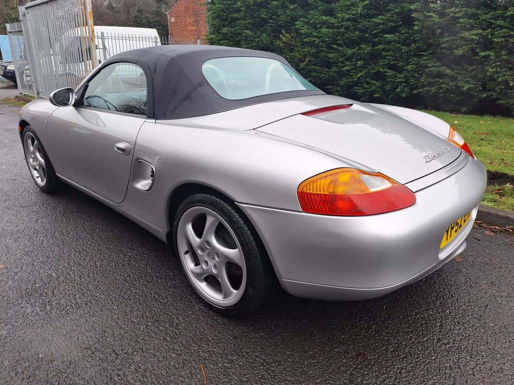 Used Porsche Boxster 2002 for sale - 77153857: Photo 18