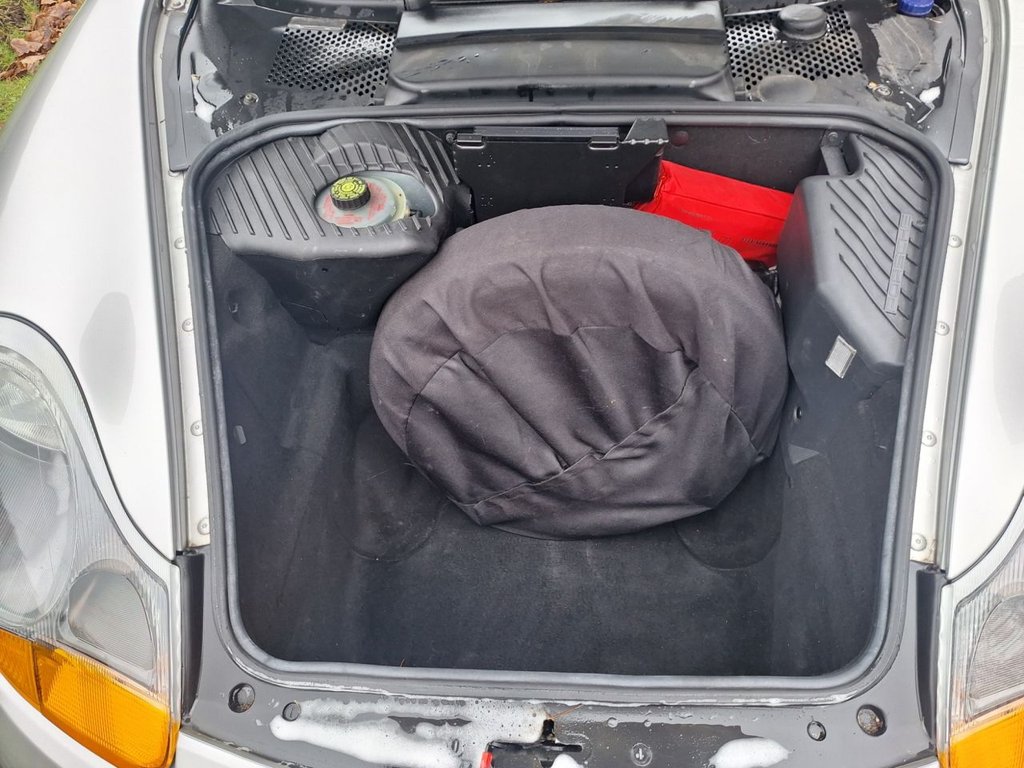 Used Porsche Boxster 2002 for sale - 77153857: Photo 25