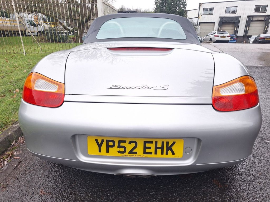 Used Porsche Boxster 2002 for sale - 77153857: Photo 9
