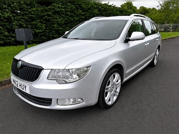 Used Skoda Superb 2012 for sale - 78569772: Photo