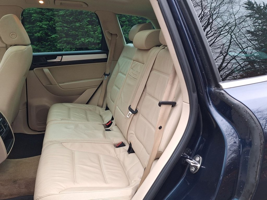 Used Volkswagen Touareg 2014 for sale - 76711396: Photo 14