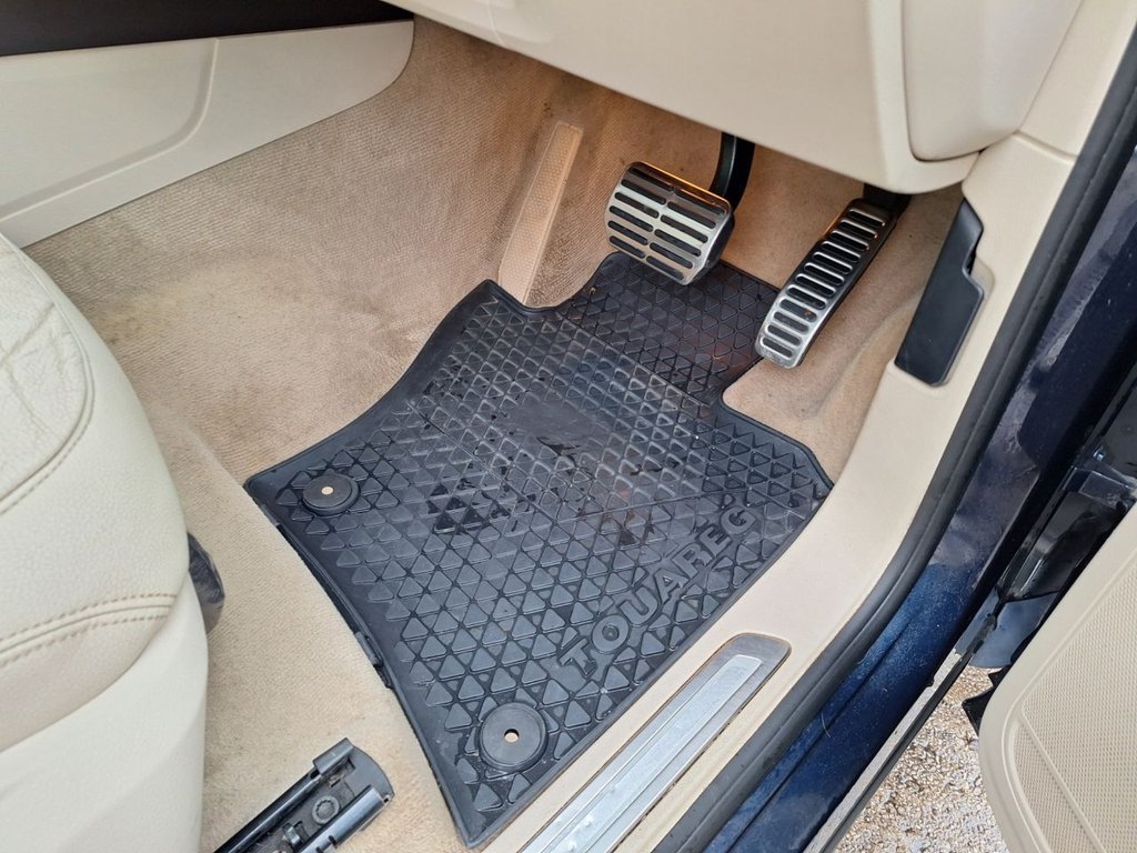 Used Volkswagen Touareg 2014 for sale - 76711396: Photo 47