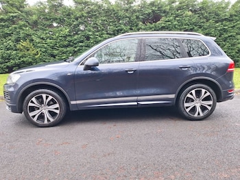 Used Volkswagen Touareg 2014 for sale - 76711396: Photo