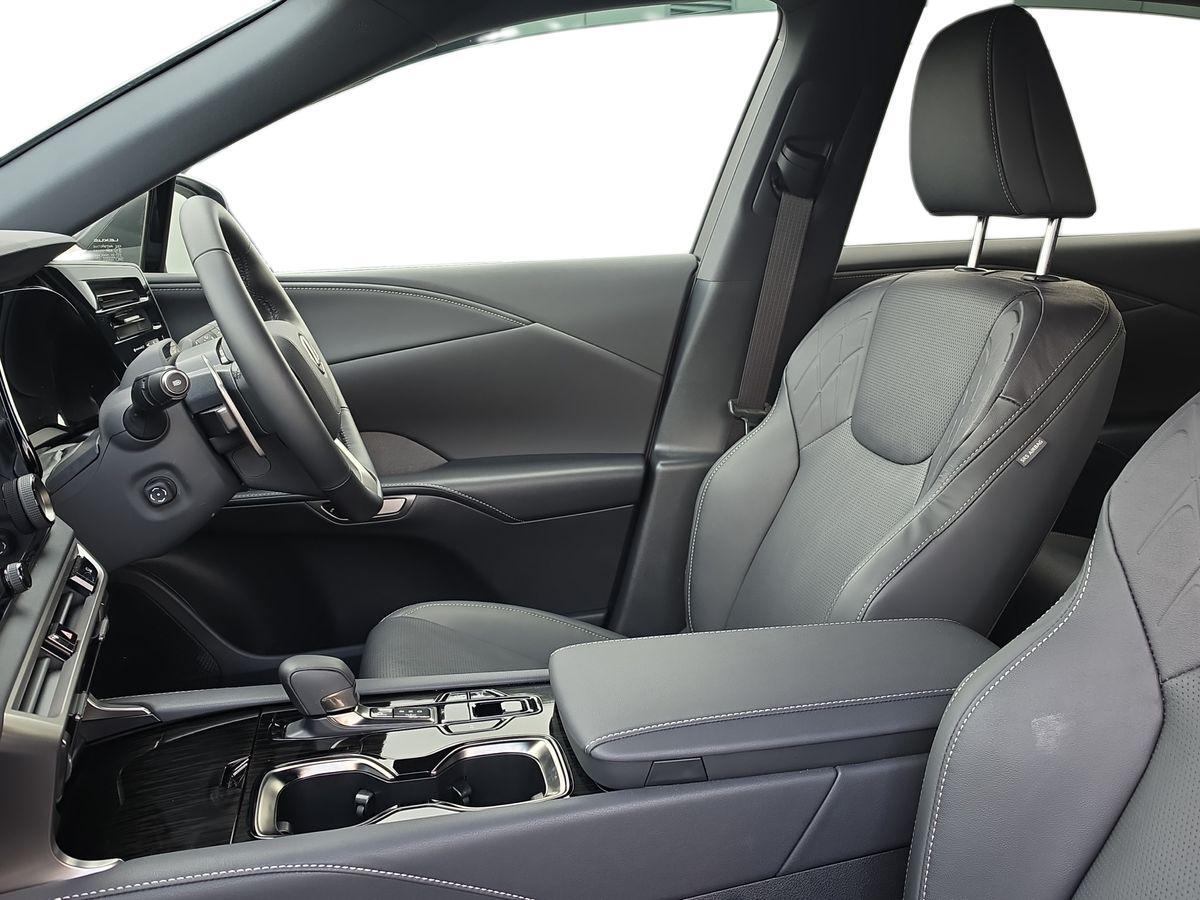 Used Lexus RX 2026 for sale - 78073023: Photo 2