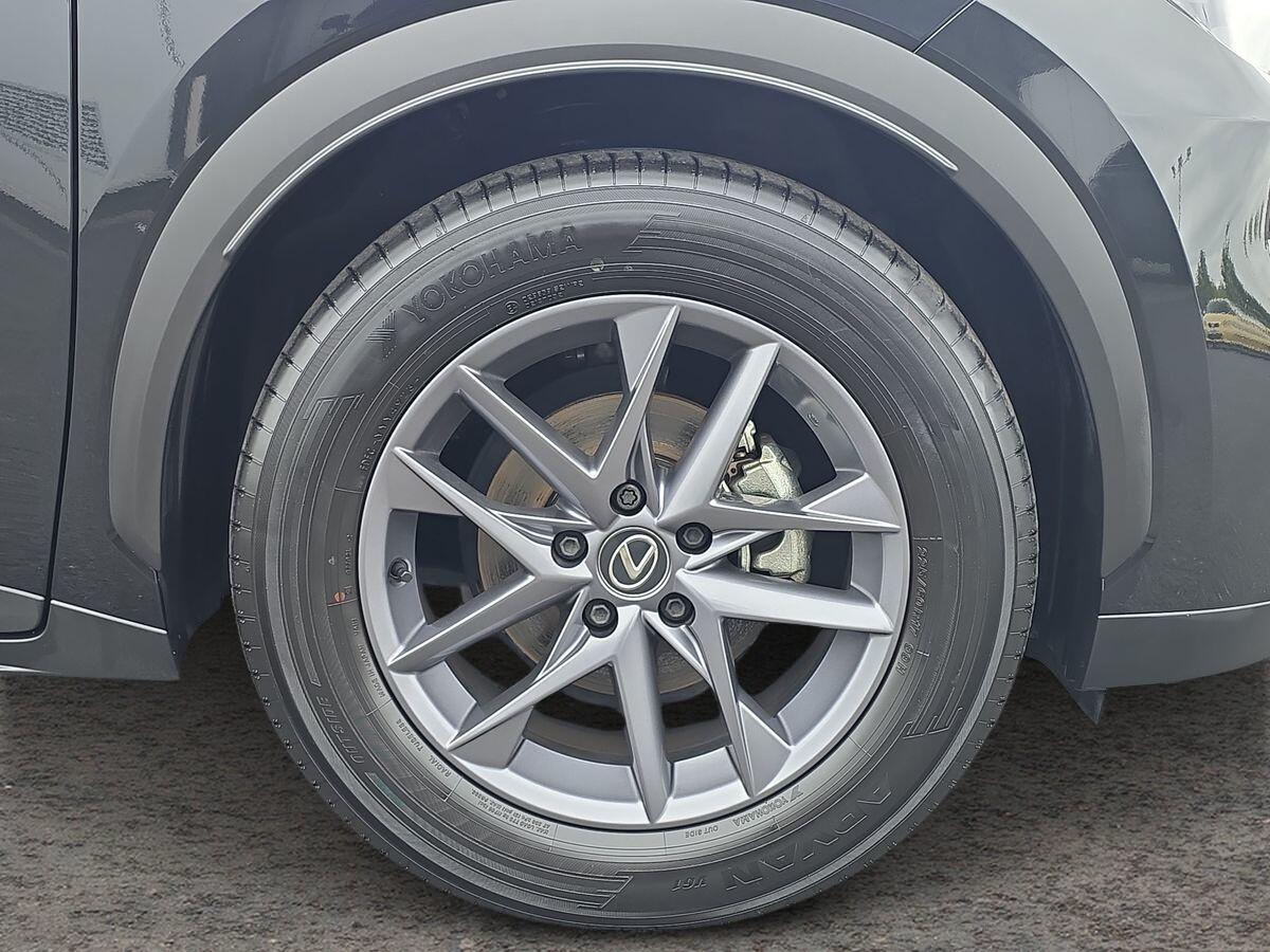 Used Lexus LBX 2024 for sale - 76657073: Photo 12