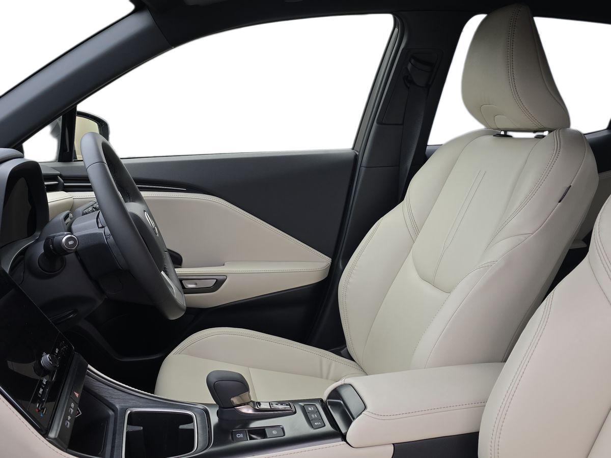 Used Lexus LBX 2024 for sale - 76657073: Photo 18