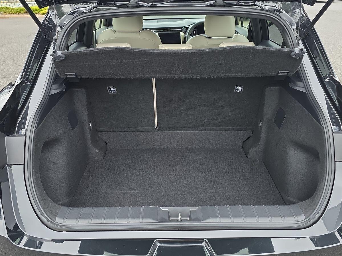 Used Lexus LBX 2024 for sale - 76657073: Photo 20