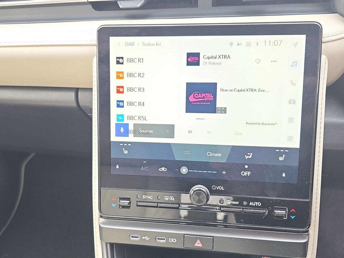 Used Lexus LBX 2024 for sale - 76657073: Photo 30