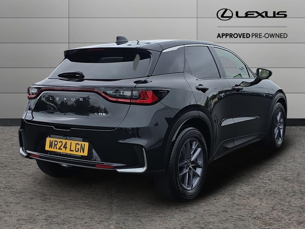 Used Lexus LBX 2024 for sale - 76657073: Photo 5