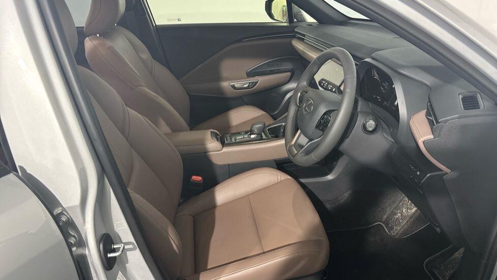 Used Lexus LBX 2025 for sale - 77925425: Photo 14