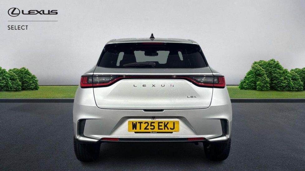 Used Lexus LBX 2025 for sale - 77925425: Photo 5