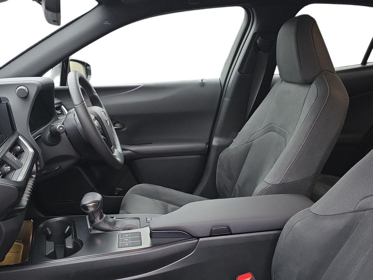 Used Lexus UX 2022 for sale - 76965437: Photo 18