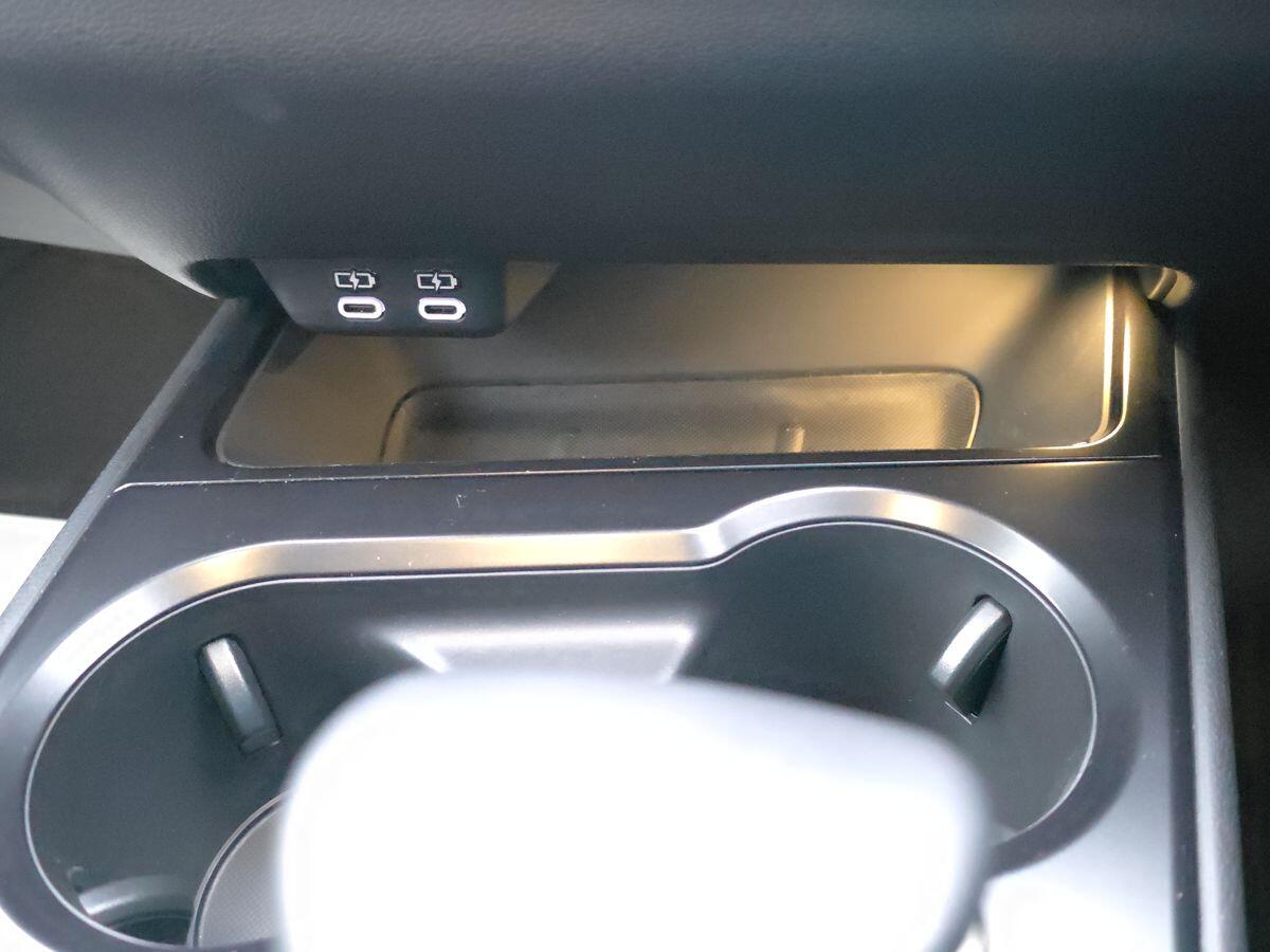 Used Lexus UX 2022 for sale - 76965437: Photo 32