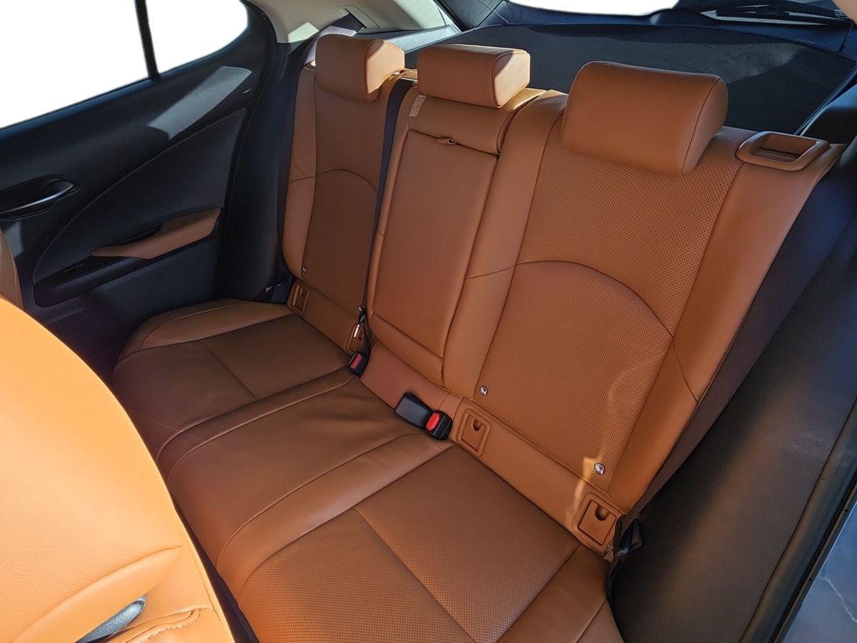 Used Lexus UX 2019 for sale - 76801853: Photo 19